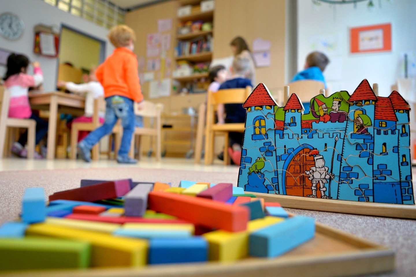 Eine Untersuchung mit fast 1000 Kindern mit einem langen Beobachtungszeitraum von mehreren Jahren ergab, dass Kinder aus sozioökonomisch schwächeren Haushalten deutliche größere Vorteile...