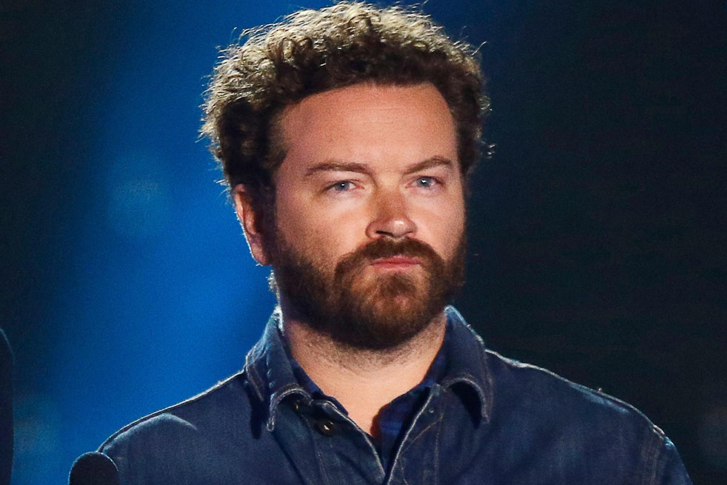 Der US-Schauspieler Danny Masterson ist wegen Vergewaltigung zu einer langen Haft verurteilt worden.